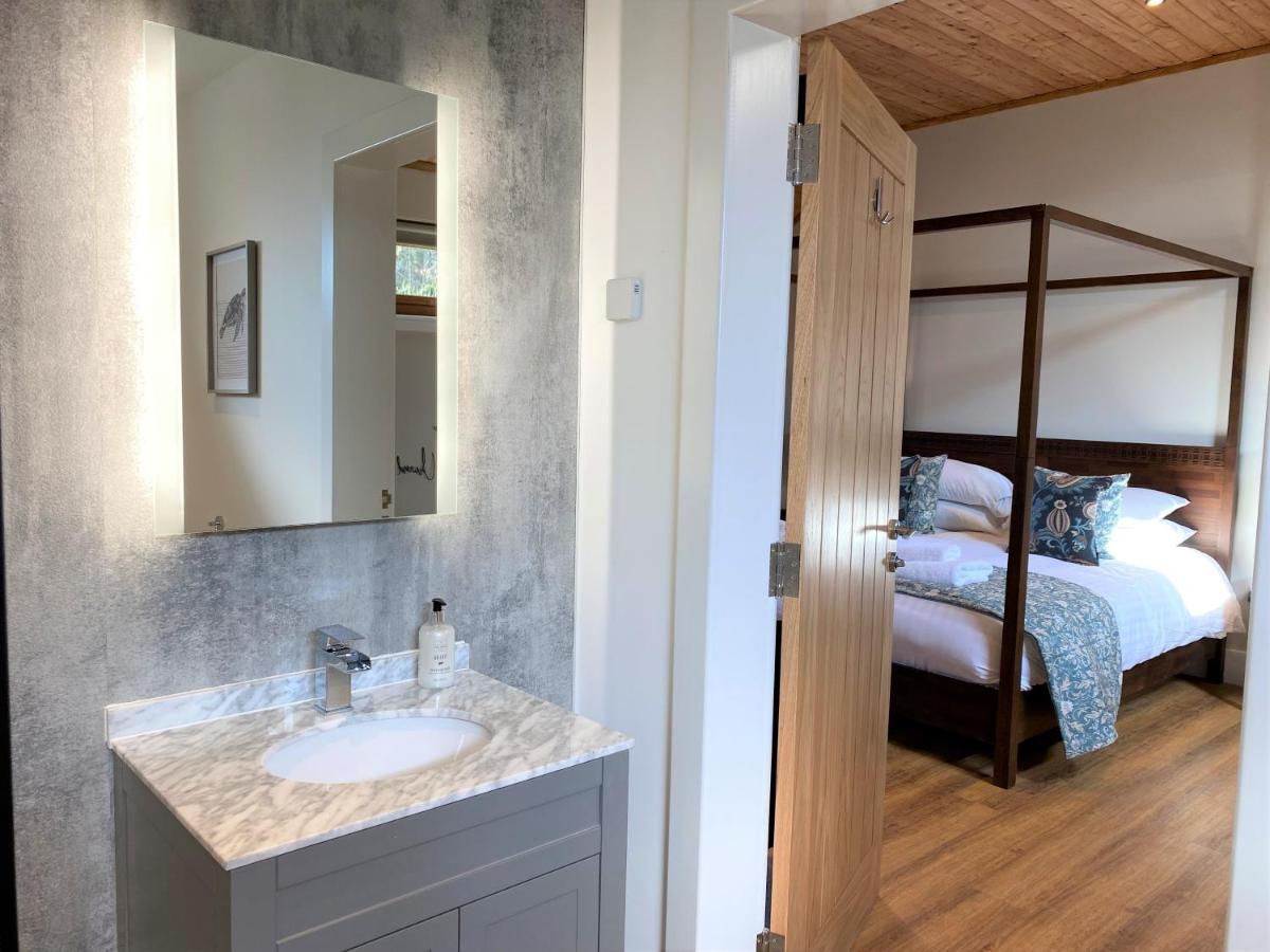 Pheasant Lodge With Hot Tub Forgandenny Экстерьер фото