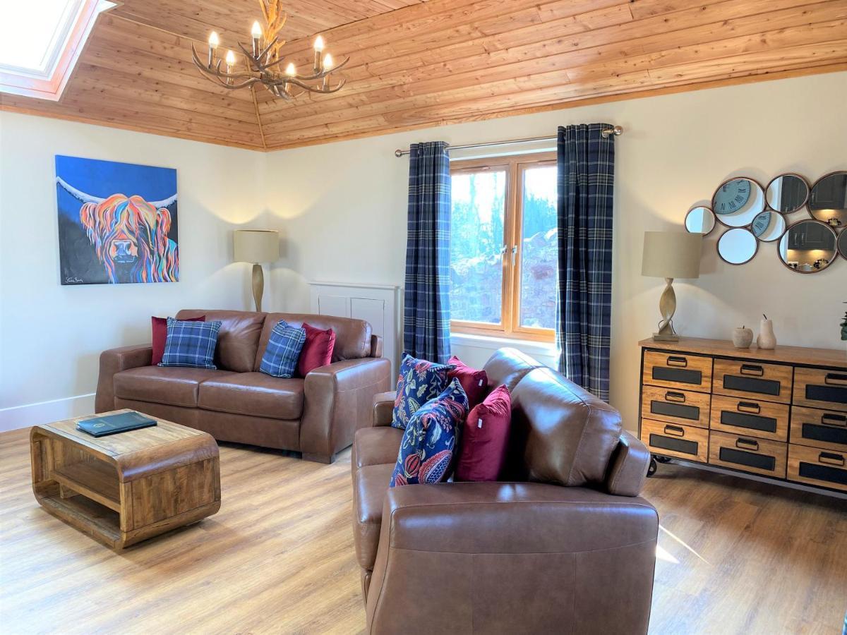 Pheasant Lodge With Hot Tub Forgandenny Экстерьер фото